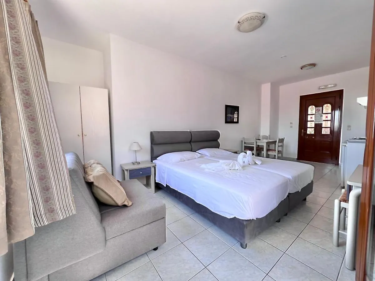Aristomenis Studios Aparthotel Vlachata